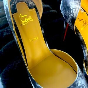 Beautiful, name brand heels!